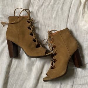 Frye Gabby Ghillie Dress Sandal
